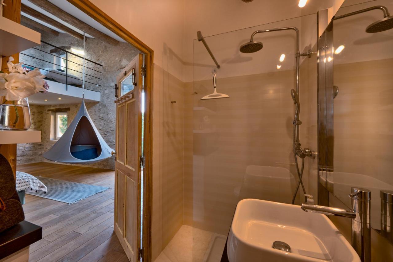 Maison Lou Roucas Cabrieres-d'Aigues Dış mekan fotoğraf