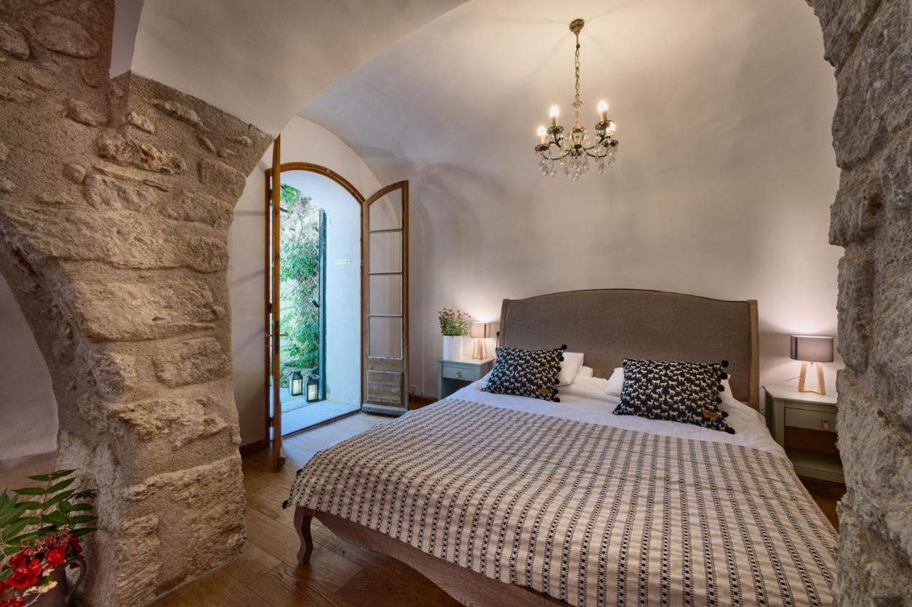 Maison Lou Roucas Cabrieres-d'Aigues Dış mekan fotoğraf
