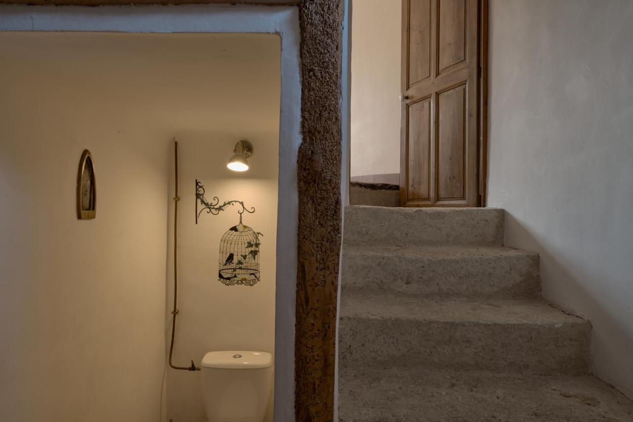Maison Lou Roucas Cabrieres-d'Aigues Dış mekan fotoğraf